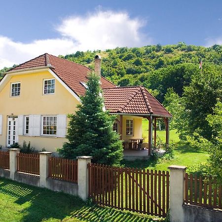 Babakalacs Villa Fony Bagian luar foto